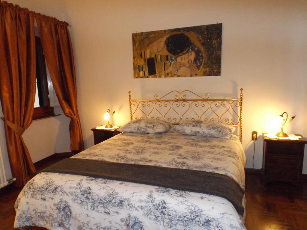 Casa Vacanze Le Piagge Di Scappini Simona Montelupo Fiorentino Szoba fotó